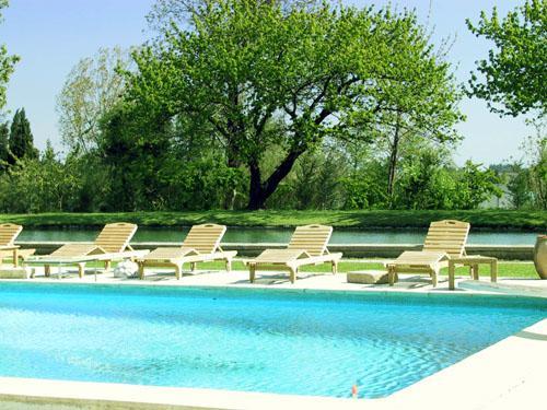 Domaine Du Moulin Saint-Laurent-des-Arbres Ngoại thất bức ảnh